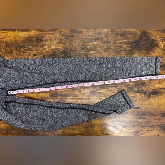 Lululemon Wunder Under Low Rise Tight Size 4 - Picture 8 of 11